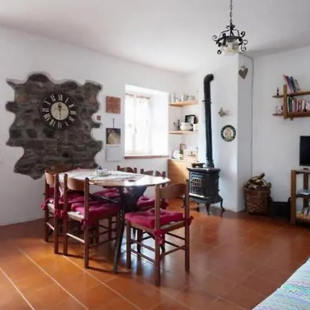 Holiday home Apuane *
